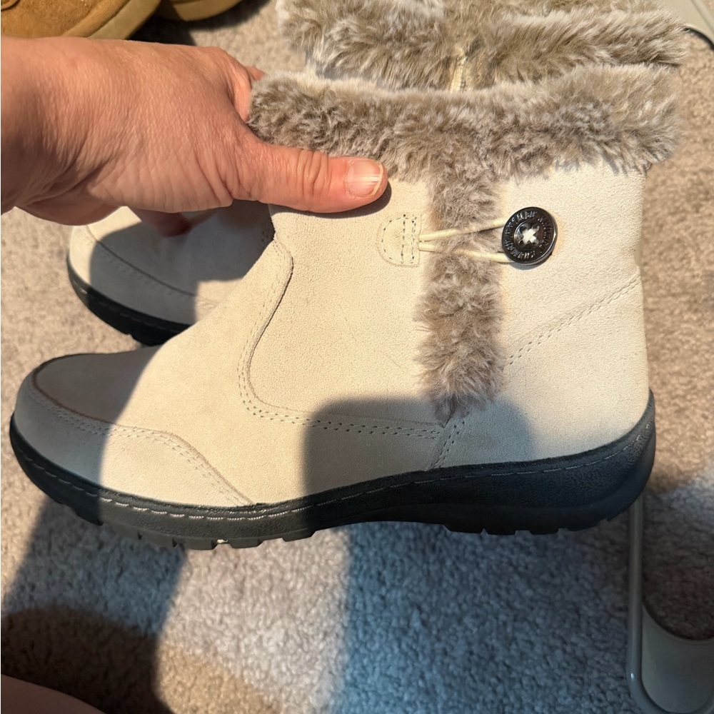 Cozy Cream woman’s Boots
